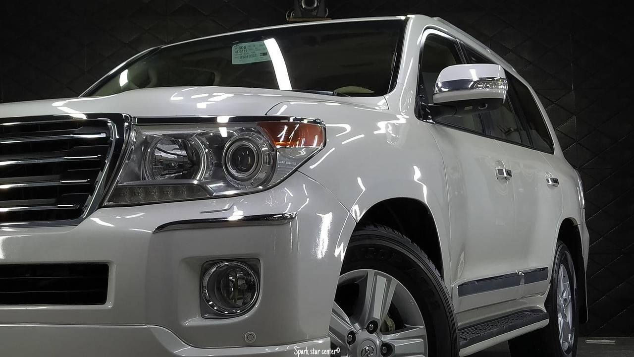 تويوتا لاندكروزر 2014 رقم بغداد المحرك: 8 سلندر 4600 العداد: 166 ألف كم السيارة باسمي، تحويل مباشر، خير من الله ما بيها نقص وما تحتاج أي مصرف

🟪 السعر  :: الطلب في التعليقات ويوصلك مباشرة ✍️ 📩                                           فقط على الصفحة مو على كروب🌐

المواصفات:
1- كراسي جلد تحكم كهرباء
2- تحكم ستيرن
3- فتحة سقف سلايد
4- تبريد مركزي
5- لايت زينون فول
6- تخم تاير جديد
7- صدر جديد
8- تشغيل عن بعد
9- مرايا قلاب مع شفط
10- الجامات تصعد وتنزل على البصمة

ملاحظات
بيها صبغ 3 قطع فقط أثر شريط (صفحة السائق)
بدون أي حادث

رقم صاحب السيارة 
***********
