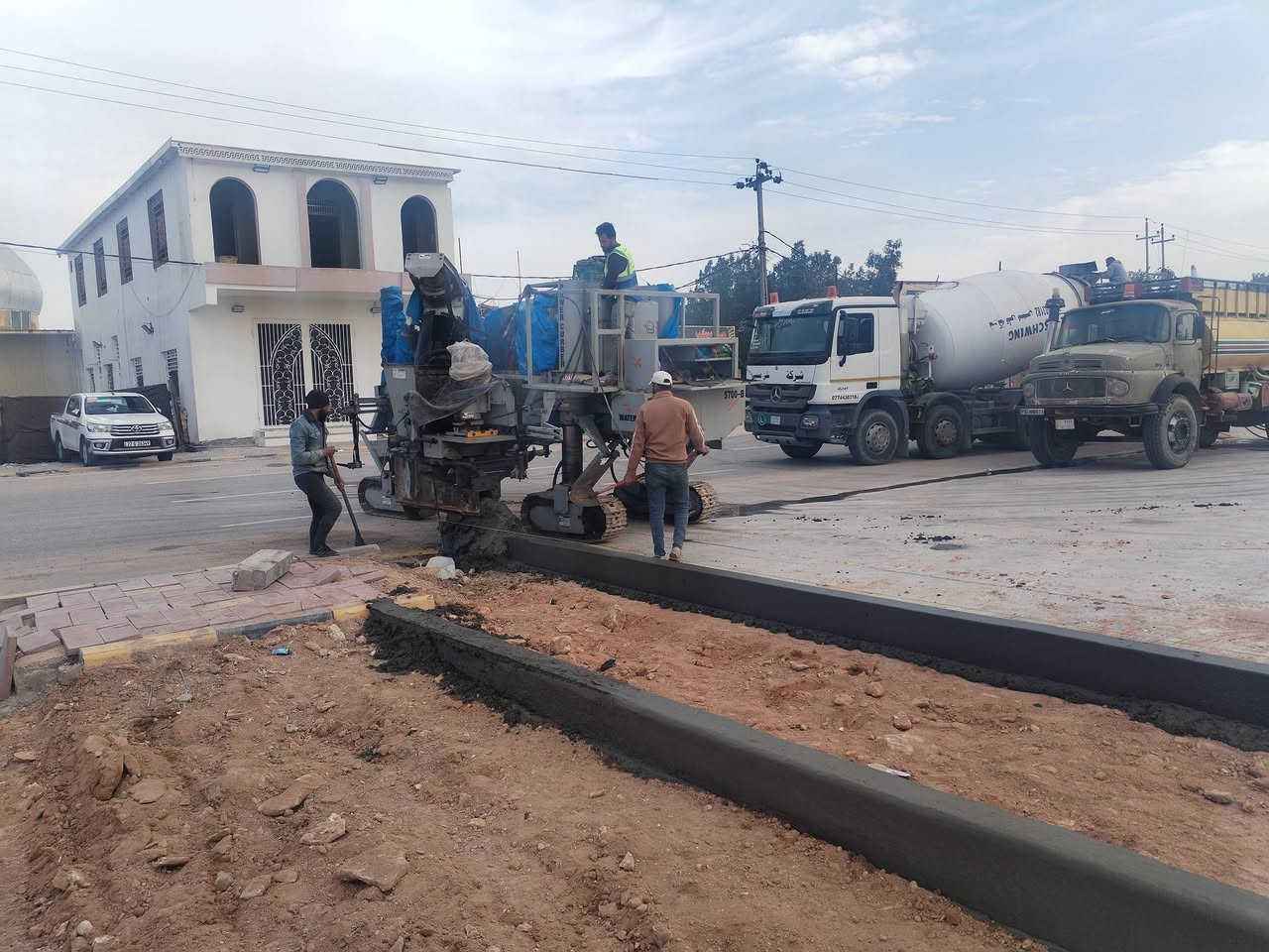 تنفيذ كافة الأعمال المدنيه والمساحیه بكوادر متخصصة 
المساح عماد الجبوري *********** واتساب
