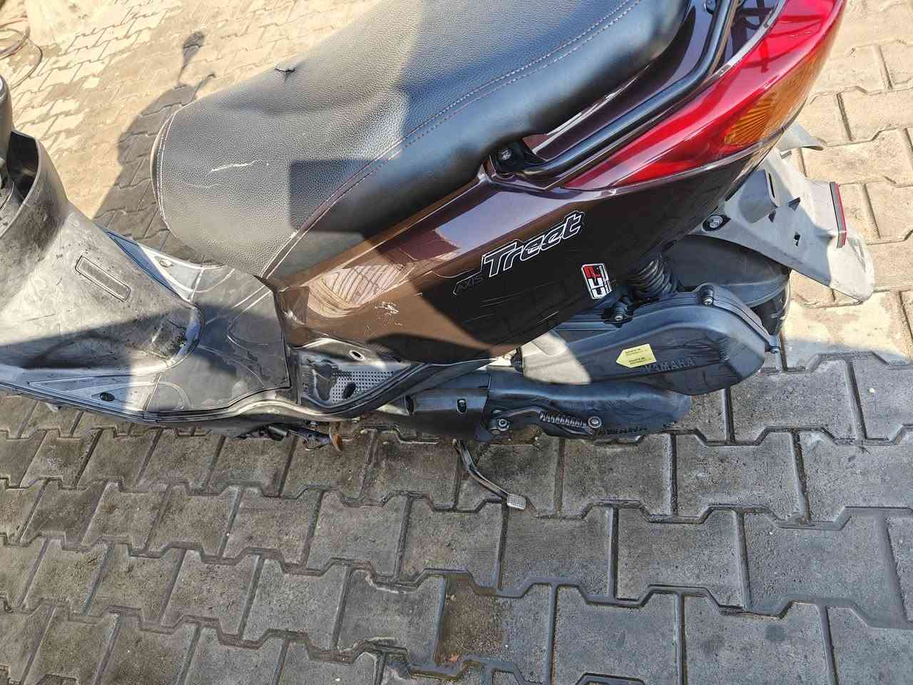 السلام عليكم
دراجة أكزز للبيع 
النظافة مثل ماواضحة بالصور 

السعر مليون و 550 الف بيها مجال قليل
***********
