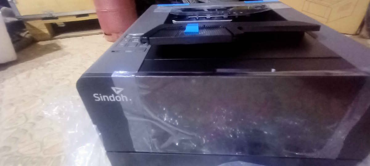 طابعة جديد بالباكت مامكسورة
كادرج عدا مالها ، عندها زياده كادرجين
سريع يطبع و منفذ usp
يطبع ابيض واسود 
سعر 125  مع توصيل كافة العراق
۰۷۷۳۰۲۸۰۸٤۸ كالار, السليمانية
