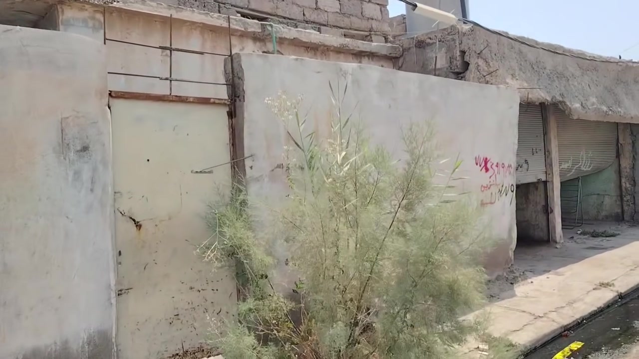 السلام عليكم أرض تجارية سند طابو مساحة 740 مترللبيع الموقع يم كراج الموصل ***********
