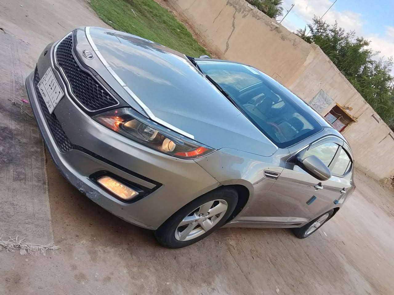 كيه اوبتيما 2015 وارد امريكي رقم ذي قار حره تحويل بيها صبغ قبق الصندوق وداير الجاملغ رش فقط والباقي كفاله عامه ضربه وتبديل وصبغ السياره جاهزه وجديده مكينه كير حداديه تخم تاير تبريد مواصفات ويلكب تحم استيرن اشاير بل مرايه شاشه كامره حساسات امامي خلفي دبل كزوز محرك 2400 ماشيه 160 السعر 113 و بيها مجال للشراي للاستفسار الاتصال على الرقم *********** مكاني ناصريه الشطره, ذي قار
