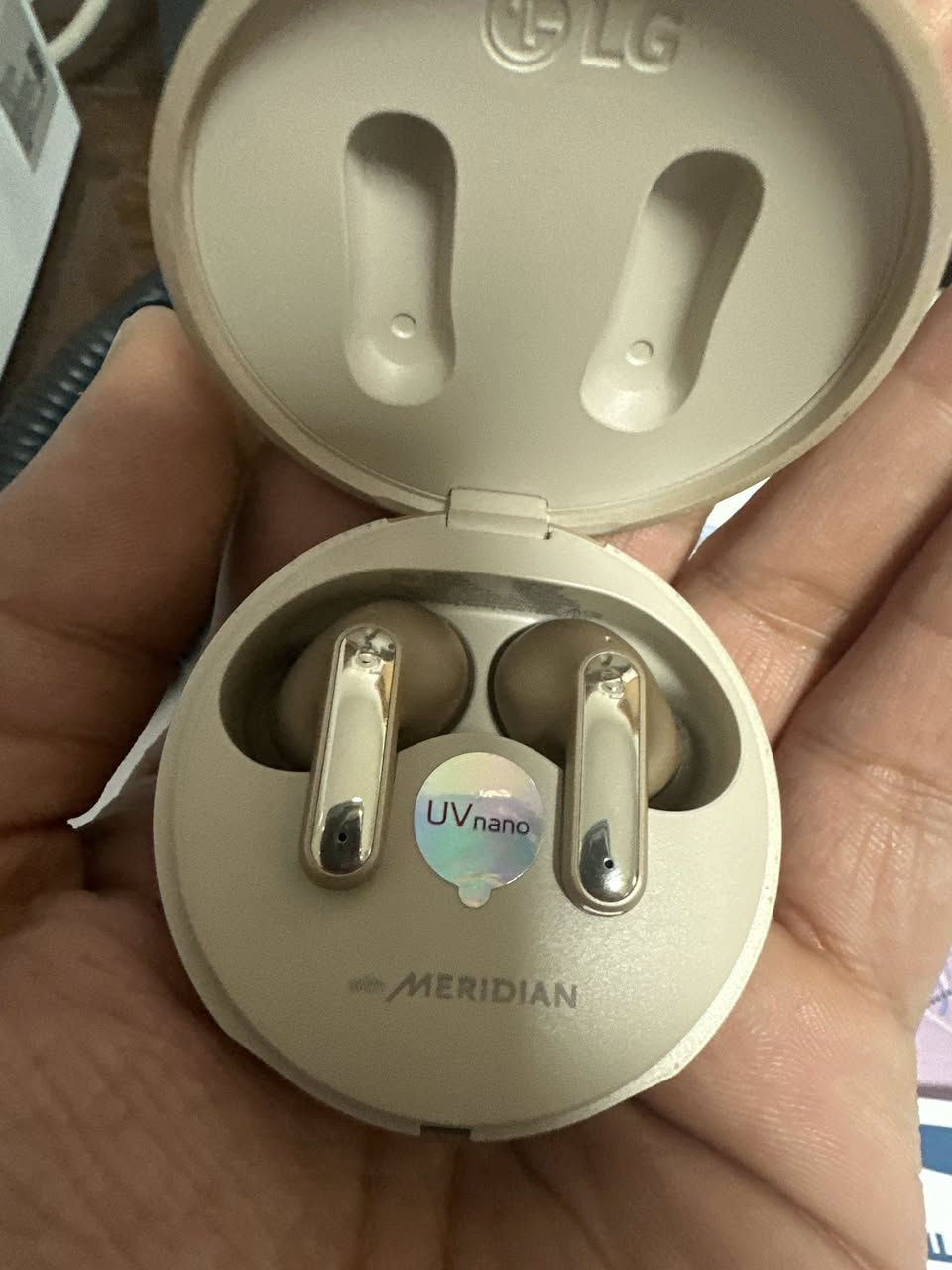 السلام عليكم
متوفرة السماعات التالية :- 
١- سماعة ابل الجيل الثاني عدد اثنان Apple airpod 2nd gen
٢- سماعة ابل برو الجيل الاول Airpod 1st gen التك الايسر بي وشة
٣- سماعة سوني Sony wh-ch520
٤- سماعة  SoundSport Free Wireless Earbuds
٥- سماعة ابل برو الجيل الثاني تايب سي Apple airpod 2nd gen
٦- سماعة Lg tone free fn9e الكيس ما يشحن 
للتواصل واتس اب فقط 
***********

