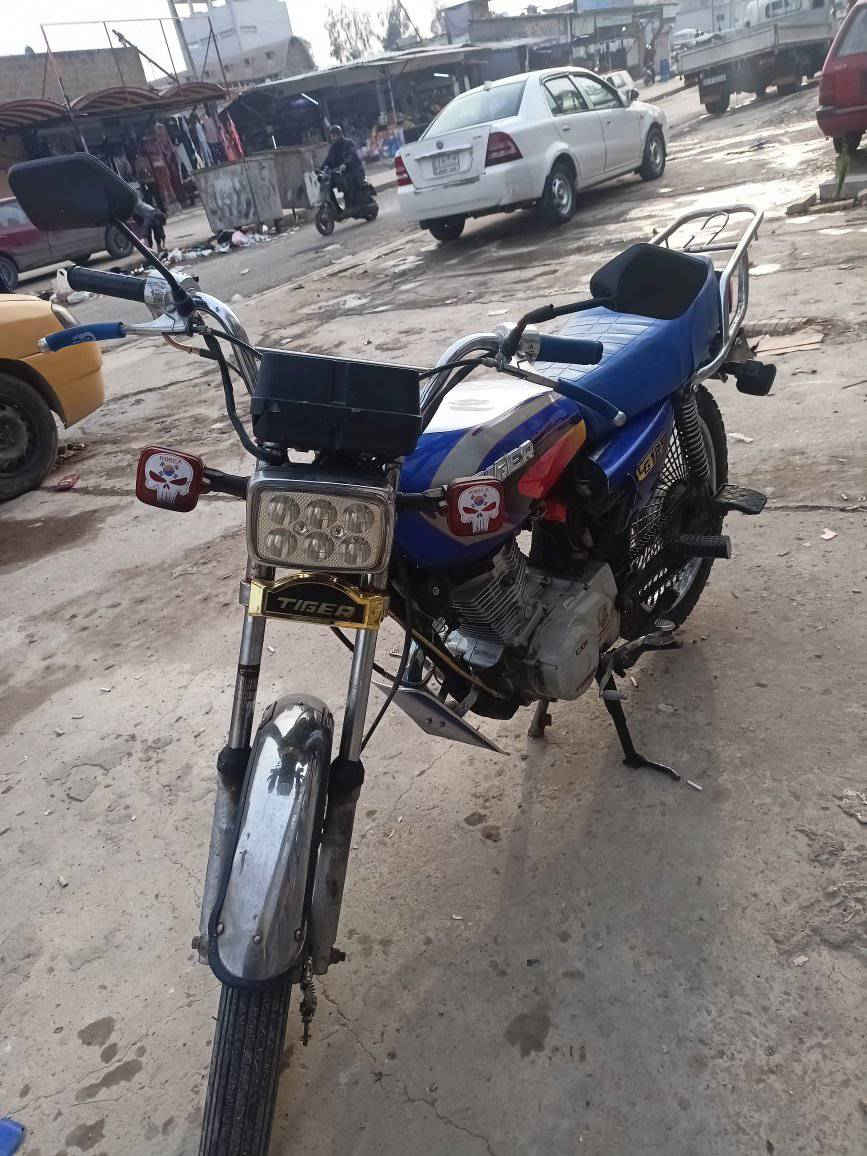 تايكر موديل 2020
محرك كير شاصي كلو شرط
مكينة ماملعوب بيها خلاص 
دراجة مامشتغلا دلفري
للتواصل ***********
مكاني جانب الايمن 
السعر 350 وبيها مجال للطيبين
 مامتواجد عل فبس
جوه 300 اعبر المنشور مايفيدك
