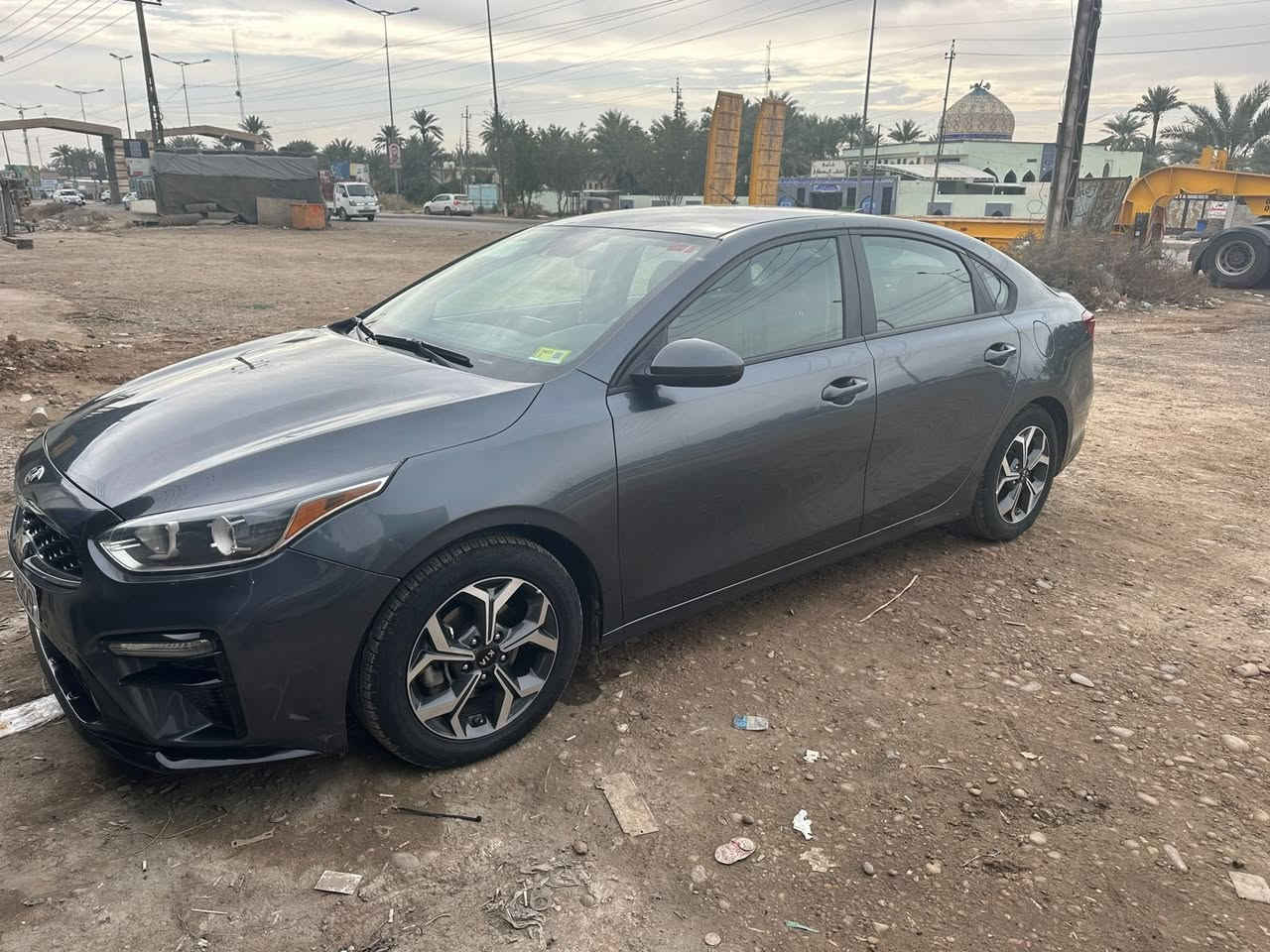 كيا فورتي موديل 21 حادثها الأمريكي دعاميه الباب الإصدار افقده رقم سياره بغداد ابيع او مروس الرقم *********** وتساب موجود بي
