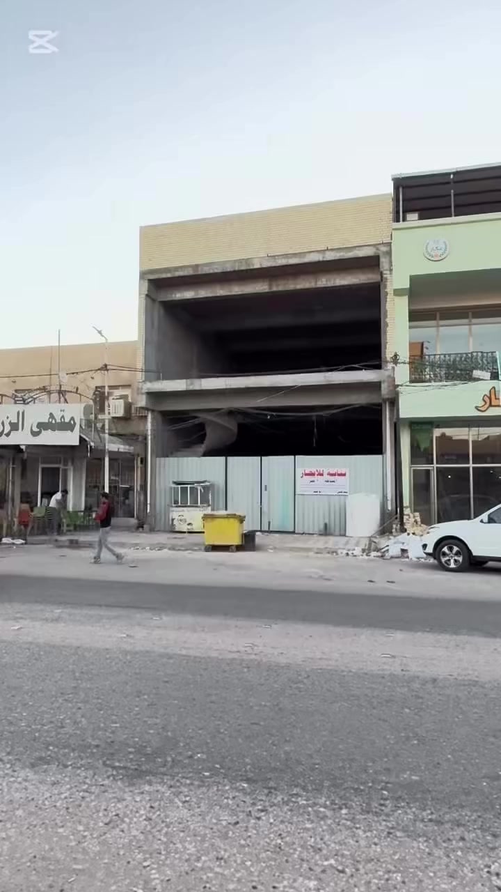 مكتب اياد اعلان عن عقار تجاري  للإيجار حي القادسيه 200م قاعه طابقين الاستفسار مكتب اياد للعقار في  النجف الأشرف 🧿اللهم صلِ علىٰ محمد وآل محمد 🧿 ***********/***********

التفاصيل:عندك عقار للبيع او مراوس دار قطعه ارض مرسله مكتب على رقم مكتب المساحه 200م
- الطوابق: طابق الثالث يوجد بيه 2غرف نوم- 

- الموقع:حي القادسيه قرب مطعم ثابت شارع تجاري 
- ا
 
التواصل:مكتب اياد للعقار 

- مكتب : ***********/***********
- العنوان: حي السلام شارع المكاتب او شارع ابو دجاج قرب شارع مستوصف 

هذا الإعلان يظهر دارًا فاخرًا للبيع، مع تصميم عصري وتصميمات أنيقة.
