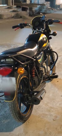 بوكسر 21 للبيع نضافة شوفت عينك السعر خاص علق واني اجيك أو رقمي 0781830...