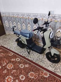 دراجه ار 9 جديده جديده خمس بطاريات كبار دراجه جديده كلش سعرها 500 بيهه...