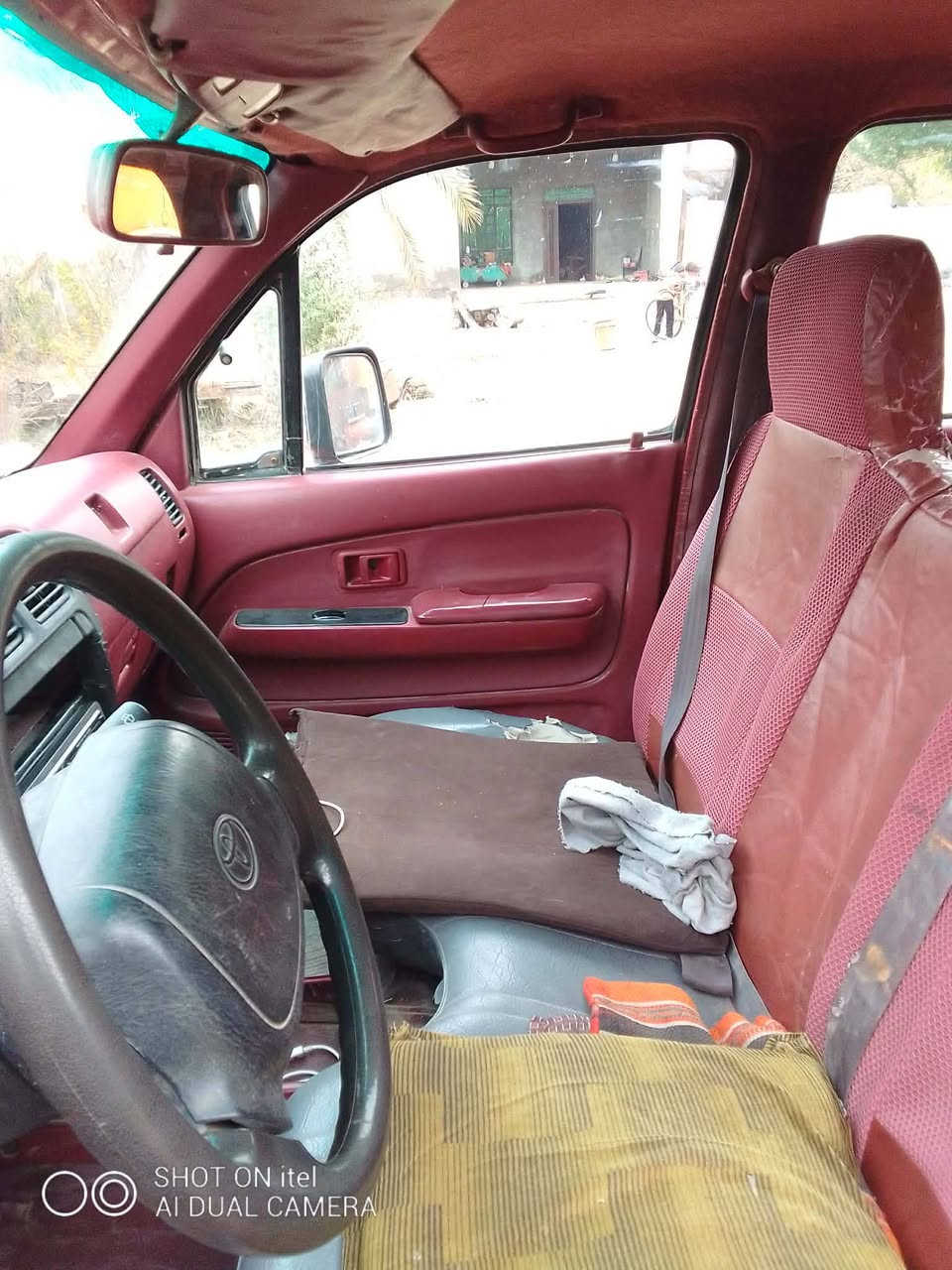 السلام عليكم بيك اب 2001 دبل قماره احمر رقم بغداد انگليزي بسمي السعر 65. المكان بغداد  ***********
