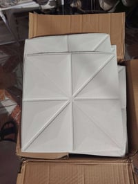 لاصق جدران • ٣٠×٣٠ • ١٠٠ قطعة