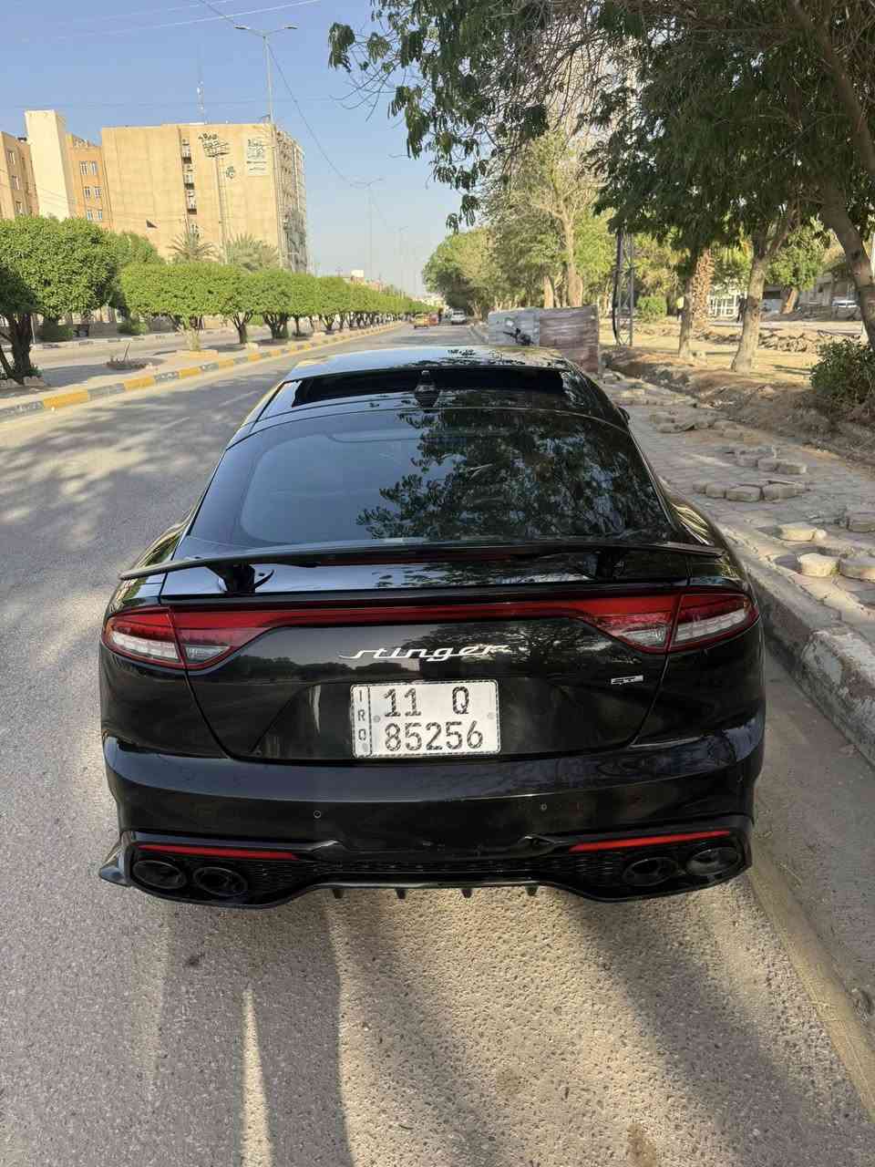 بيع او مراوس 
السعر ١٧٨

🚗 للبيع – كيا ستينجر 2023 فول مواصفات  

🔹 الموديل: 2023 (آخر إصدار)  
🔹 الفئة: GT-Line فل كامل  

🔹 المحرك: 2.5 تيربو – 4 سلندر  
🔹 القوة: حوالي 300 حصان  
🔹 الرقم: بغداد  
🔹 الموقع: كربلاء المقدسة  

✨ المواصفات:  
✔ سقف بانوراما  
✔ بصمة أبواب + تشغيل بصمة  
✔ تبريد ثنائي (دبل زون)  
✔ نظام Auto Hold  
✔ مرايا شفط + شاير  
✔ نظام ترحيب (إضاءة الأبواب + شاشات)  
✔ مقاعد جلد (حضن) كهرباء + تدفئة  
✔ كاميرا خلفية + حساسات  
✔ حساس أمطار  
✔ شاشة كبيرة  
✔ رادار أمامي وخلفي  
✔ شاحن لاسلكي  
رادار جانبي
تشغيل عن بعد
سايد بريد بصمة
خمس انضمة قيادة
حساسات خلفيه 
كشنات كهرباء السايق +الصدر
شاشه كبيره ابل كار بلي +اندرويد اوتو
ويل ١٨ +فجوج برمبو
سبايدر خلفي ابو اللد وي السكن والبريك
✔ نظام صوتي Harman Kardon – 15 سماعة  
كير at ٨سرعات

🛠 الحالة:  
✔ مكفولة (محرك + كير)  
- باب الراكب ربع صبغ  
- بنيد مصبوغ  
صدر امامي خلفي جديد
تبريد ثلج قطعتين 
📞
تعديل في الشاصي فقط بدون كص او لحيم


**إذا كنت صاحب هذا الإعلان وتريد حذفه لأي سبب، رجاءا أرسل رسالة إلى الدعم الفني**