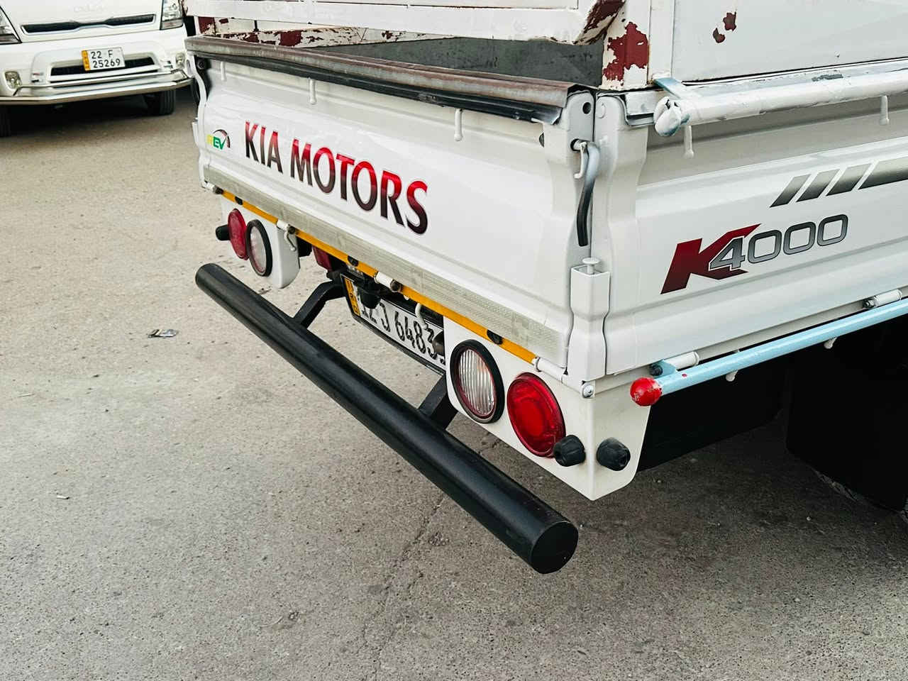 كيا حجم 4000 موديل 2019 رقم نينوي رقم سنوي هزه جديد تا 2031 تايه 14 كير محرك اكسن شاصي سبخ تحويل شرت 
عنوان شيخان معرض هاولاتي سعر سياره 165 مجال *********** سياره ماشي 113 حقيقي
