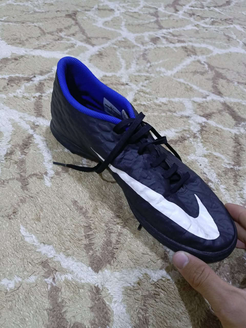 سلام عليكم تارتان باله اوربيه قياس 45 
29سم فيتنامي 
سعر 45 
***********
