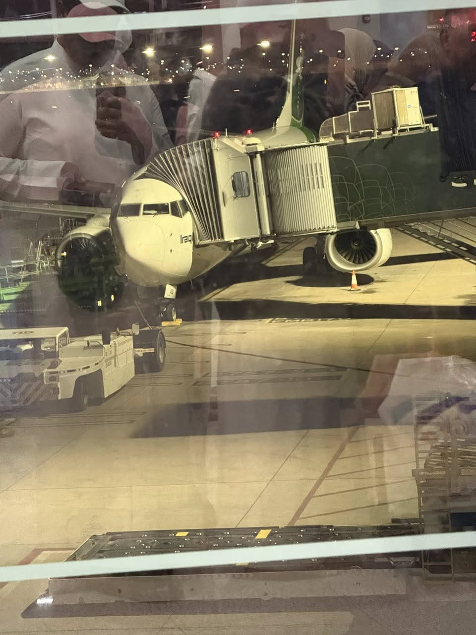 السلام عليكم تعلن حملة المتعهد الحاج سيف العجياوي لشركة قافلة الخير عن رحلتها إلى المدينه المنورة لعمرتين
شهر رجب وشعبان بتأريخ 16-1-2025 سارع بتسليم🕋 الجواز📓    🇸🇦🕋السعر مليون و250 الف دينار 📓
البرنامج شامل جميع الخدمات بوفيه مفتوح🕋
توفر ثلاث وجبات طعام مع حقائب عدد (2) مع احرامات
فنادق درجه أولى مع تصريح الدخول إلى الروضة الشريفة 
للاستفسار الاتصال ع الرقم ***********والرقم📞 ***********والرقم ***********يوجد واتساب📞 خادمكم المتعهد الحاج سيف العجياوي أبو ليث
🇸🇦✈️🕋
طيران عالمي ع مطار بغداد الدولي ✈️
