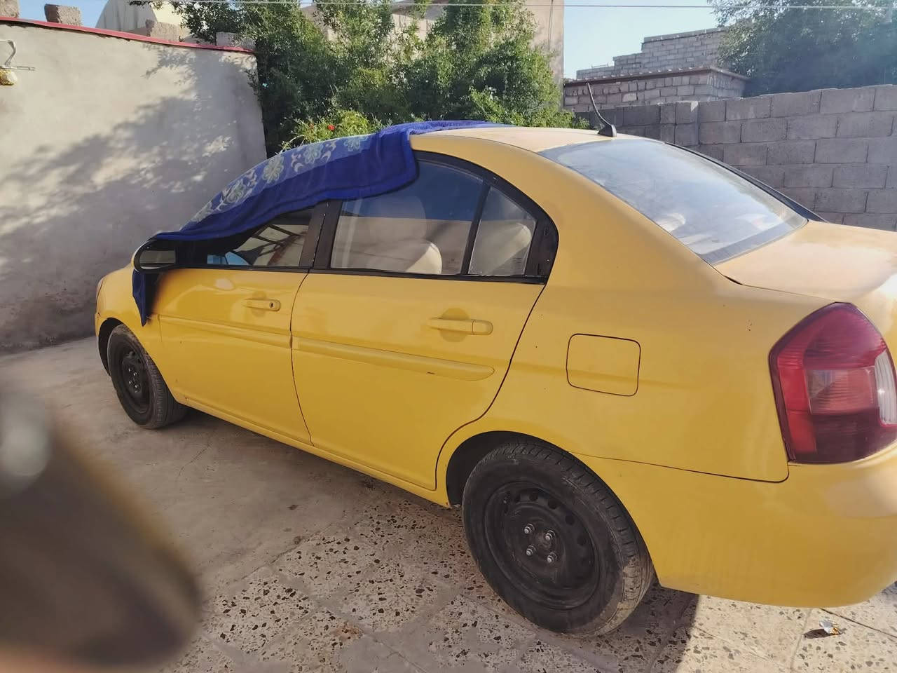 اكسنت2007 رقم انبار انكليزي باسمي تتحول بالموصل
كير عادي 
ضررها جاملغ يمين وباب السايق مبدلات بدون دواخل  

***********
