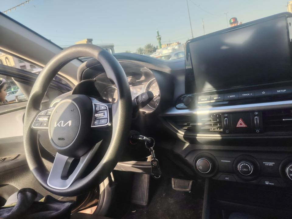 كيا فورتي 2024 اسود 
حادث جاملغ خلفي وتبديل قبق صندوك
مكاني مدينه الصدر 
***********
138 السعر
