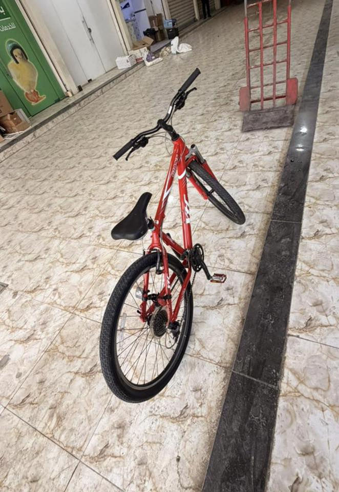 سلام عليكم من رخصة الادمن عدنة هاي قطعة للبيع فوللل كير ٣/٨ فقاس شرط نضيفة كلششش و بل واقع احلا سعر ٢٠٠ و بيها مجال شوي للشراي


**إذا كنت صاحب هذا الإعلان وتريد حذفه لأي سبب، رجاءا أرسل رسالة إلى الدعم الفني**