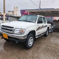 هايلكس • ٢٠٠٥ • رقم دهوك