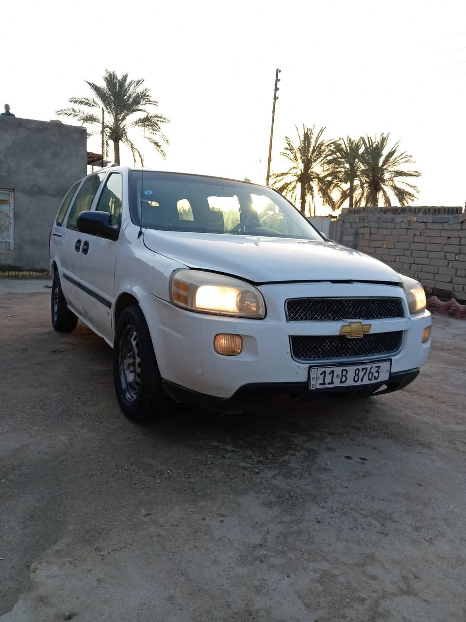 سلام عليكم شوفرليت بلاندر 2008 رقم بغداد الدولي سنويه لل27 تبريد نقص بس غاز حداديه جديده بسمي مكينه وكير جدد المكينه3900 سبعه راكب مكانها سوق الشيوخ كرمه بني سعيد للأتصال *********** السعر 65 وبي مجال للشراي
