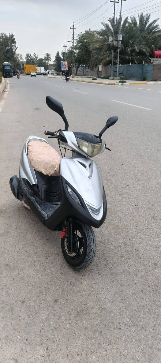 السلام عليكم
دراجه ماكس ثعلب 140
 ختم كامل 
كهربائيات كله شغاله محرك خير من الله 
دراجه مال جناي ما متعبه 
السعر 350 بيه مجال بسيط 
(او. مراوس بكير) 
وتساب او اتصال . ***********
