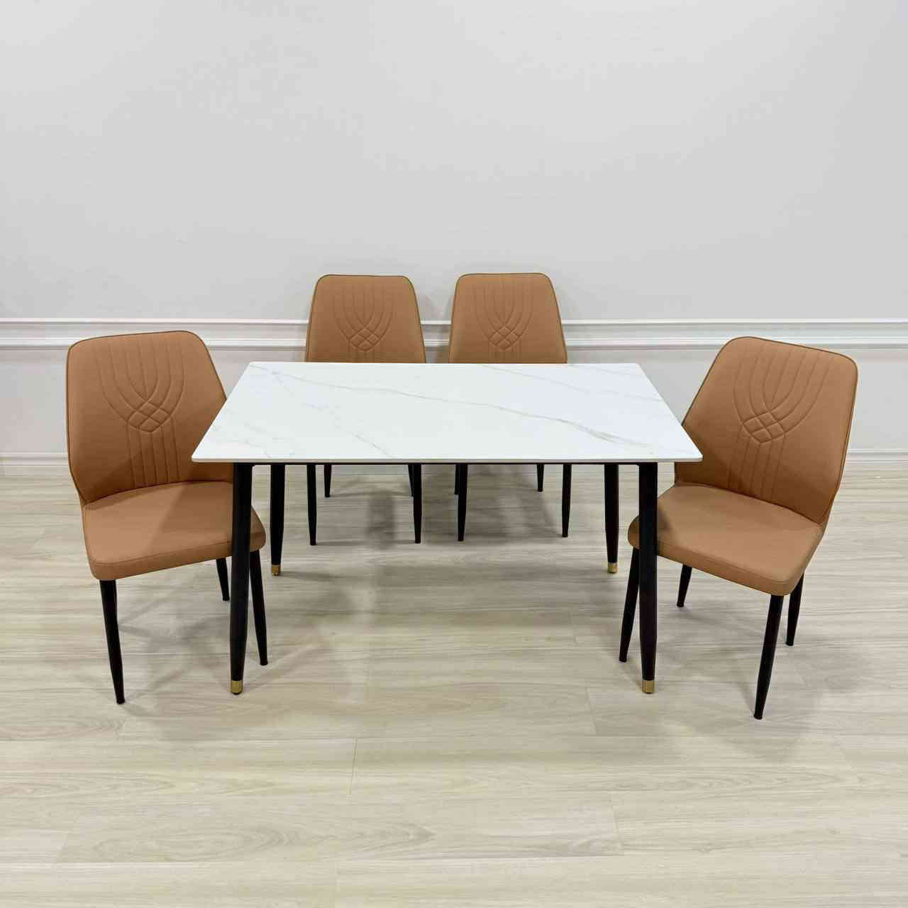 عرض خاص
ميز مرمر هيكل حديد
دوشمة جلد  190 الف
ضمان سنتين
جودة ومتانه
ميز طعام 4 كرسي رجل حديد دوشمه جلد سطح الميز رخام مزجج 
قياس الميز 70*120 سم 
مكان الشركة بغداد حي الجهاد 
*********** الحويقة
