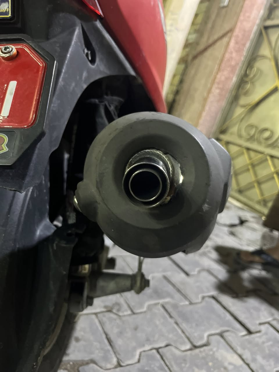 صالنصه ثعلب كعده بلاديه ام الحساس واقيه مضلعه صجميه ستيل قطره لحيم مابيها سعر 130 وبيها مجال رقم***********
