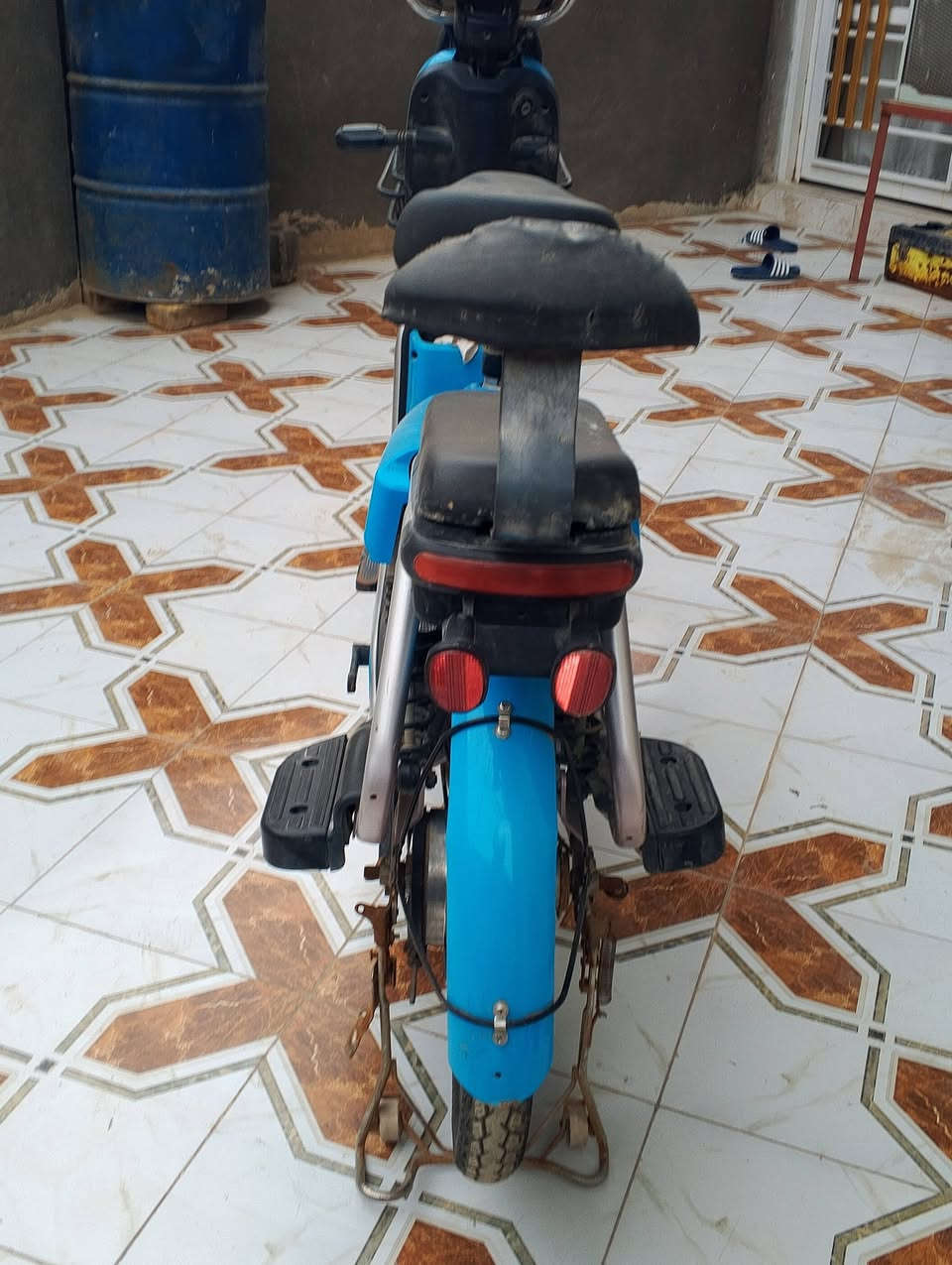 سلام عليكم باسكل شحن للبيع حجم 20 باسكل نضيف السعر 300 وبي مجال الاستفسار الاتصال  على الرقم ***********
