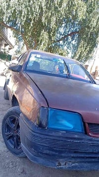 اوبل كاديت للبيع او مراوس  السعر خاص او لاتصال07735676133