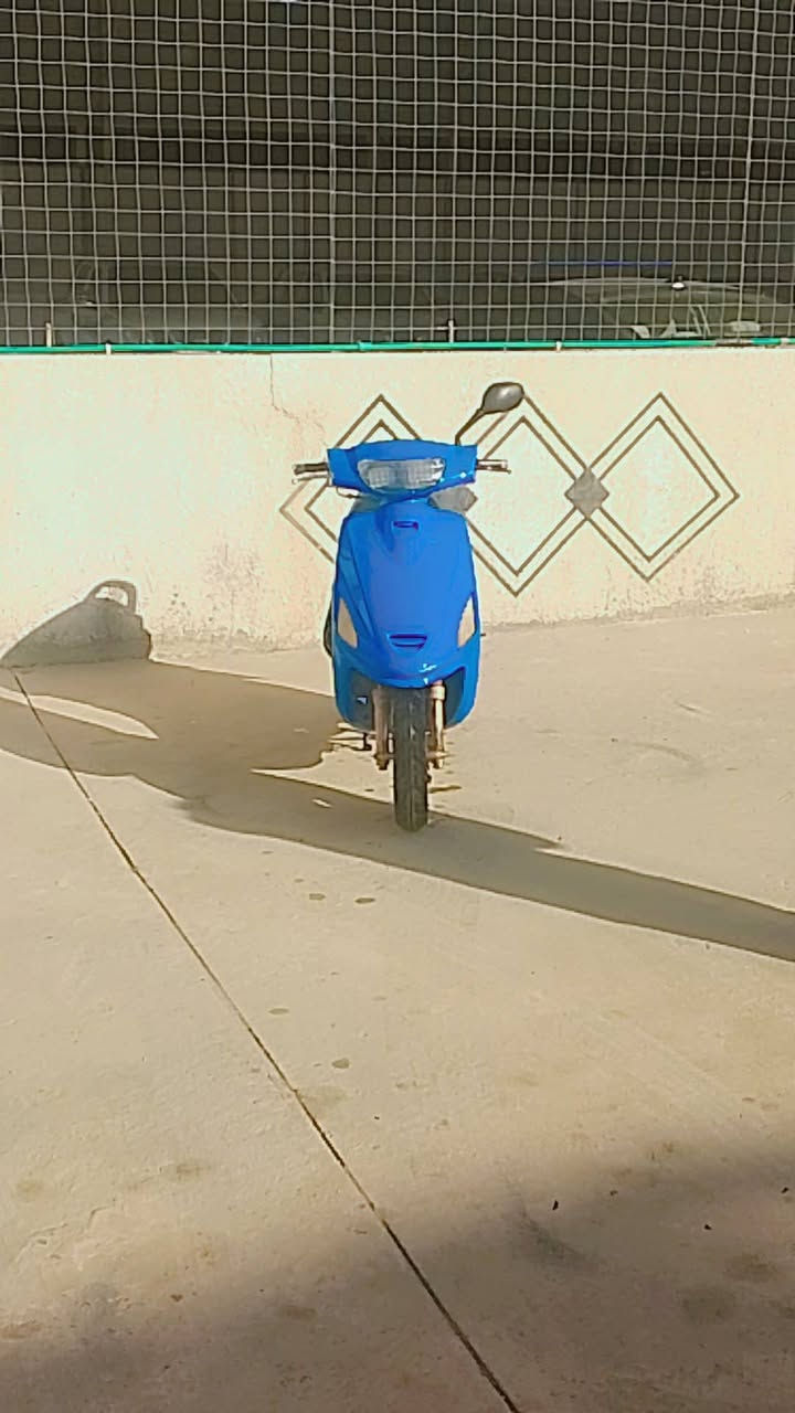 ماتور للبيع كهرباء سلف كل شي شغال لايتات كل شيء شغال نظيف حيل نظيف جديد الرقم ***********
