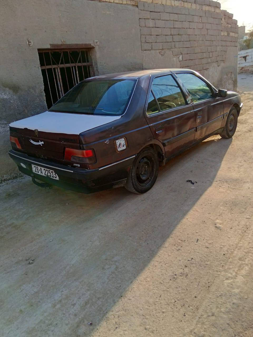 السلام عليكم بيجو 405 فرنسي اصل موديل 1993 رقم نجف انجليزي سنويه لغايه 29مكينه وكير شرطه الفحص حداديه حلوه كهربائيات شغاله تخم تاير باتري جديد مكفوله من العيب الشرعي والضربه القويه ملاحظه السياره بيها جراد ملاحظه سياره بيها سنويه استنساخ الاصليه مفقوده وابيع بدون راعي العهد عن السرقه وطلب العشائر والسعر 16 ورقه العنوان ناصريه مركز الاستفسار على الرقم الموجود ***********
