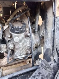 دراجه فراشة فحل 4T للبيع المكينه ما مفتوحه مكفوله فقط  لايت زنون راجز ...