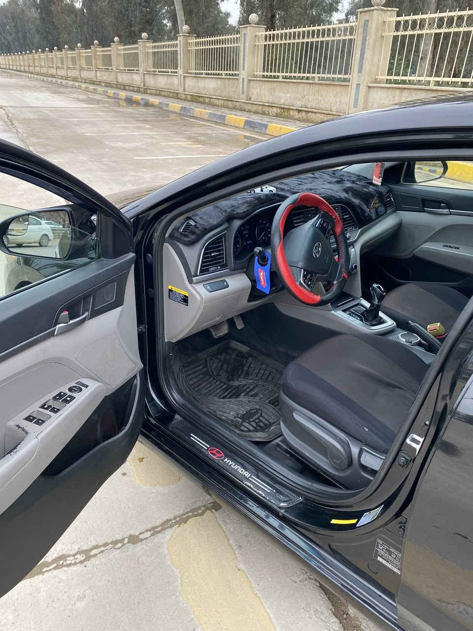 النترا 2018 للبيع 
وارد امريكي 
رقم دهوك دولي 
سنوية تسقط الى 2029
باسمي السيارة تحويل مباشر 
شرط المكينة مامفتوحه 
شرط لاصرف ولانفخ ولا كير 
كير at
ايرباك سليم 
تحكمات ستيرن 
مثبت سرعة
ويل كب 
السيارة استخدام شخصي فقط (من الداوم للبيت) 
الضرر ربع جاملغ امامي من جهة النفر 
سيارة مال جنية 
السعر 132 بيها مجال
*********** للاستفسار
غير متواجد على الفيس
