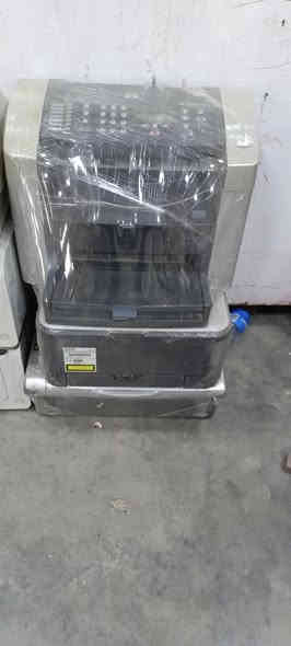 السلام عليكم
متوفر طابعات مستعملة نضيفة
الكمية خير من الله
العنوان الديوانية 
***********
