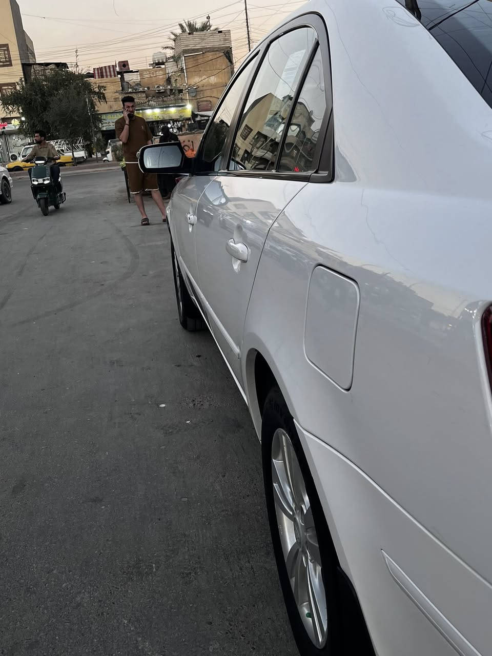 السلام عليكم
سوناتا موديل 2011 خليجي فول مواصفات داخل صاج فتحه مكينه كير تبريد خير من الله السياره بيها جاملغ امامي جهة السايق صبغ والباقي مكفول حتى الدعاميات علا البلاد 
السونر مرفق من الصور
السعر 145 وبيها مجال للشراي 
المكان الشعله حي الجوادين 
*********** الشراي يتصل ويدلل
