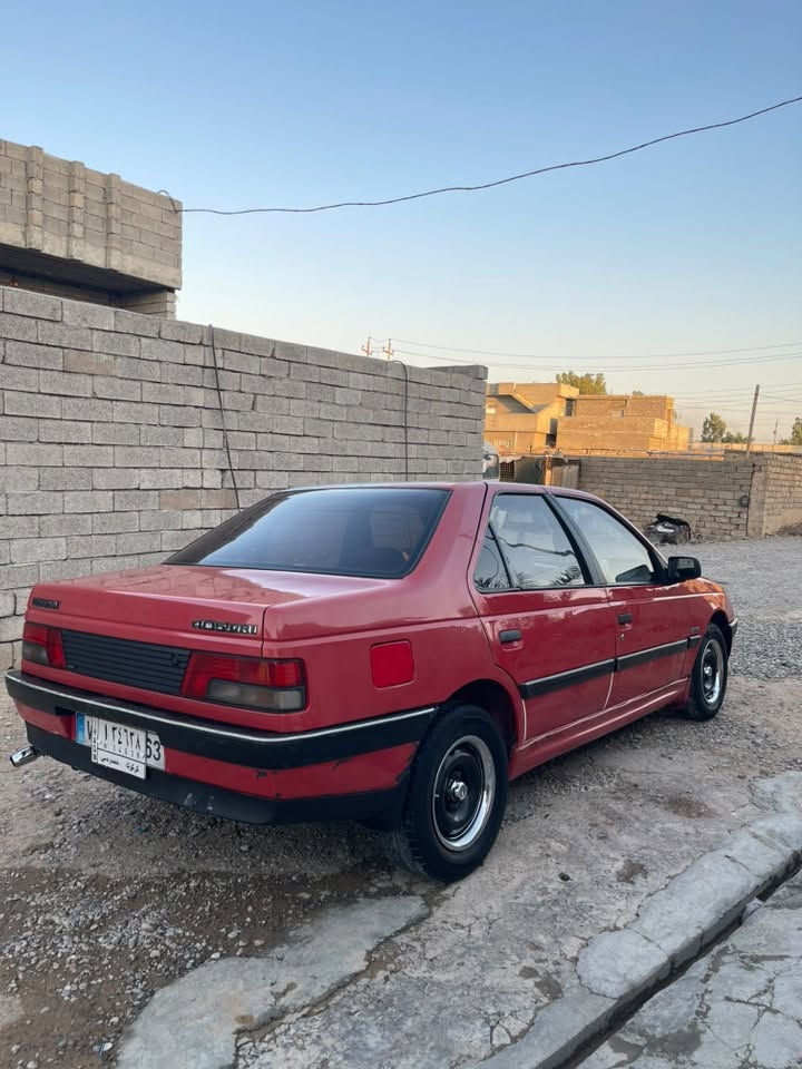 السلام عليكم بيجو فرنسي 405 موديل 1990 للبيع صدر جديد تايرات نص عمر سياره جاهزه من كلشي محرك نظيف حجم 18 رقم كركوك الماني داخل نظيف كهربائيات جاهزه السياره بدون اي نقص فقط تشتري وتحول مكان السياره صلاح الدين السعر 26 ورقه شراي اتصل عالرقم تفاصيل كامله مذكوره واعتذر عن الاقساط نقد فقط ‭***********‬
