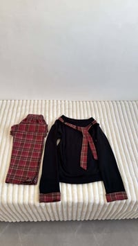 تصفية مخازن السعر ٥ الف دينار  توصيل لكل محافظات العراق موجود  اول ٣ ط...