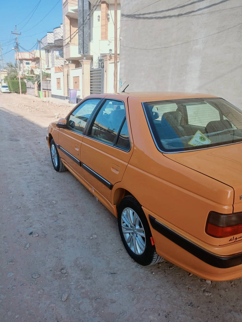 السلام عليكم  بيجو باص موديل 24 سياره كفاله عامه سياره ماشيه 32 رقم بغداد مطلوب انا مصرف  السعر 83 وبيها مجال مكان سياره كوت واسط اتصل على هذا رقم ***********
