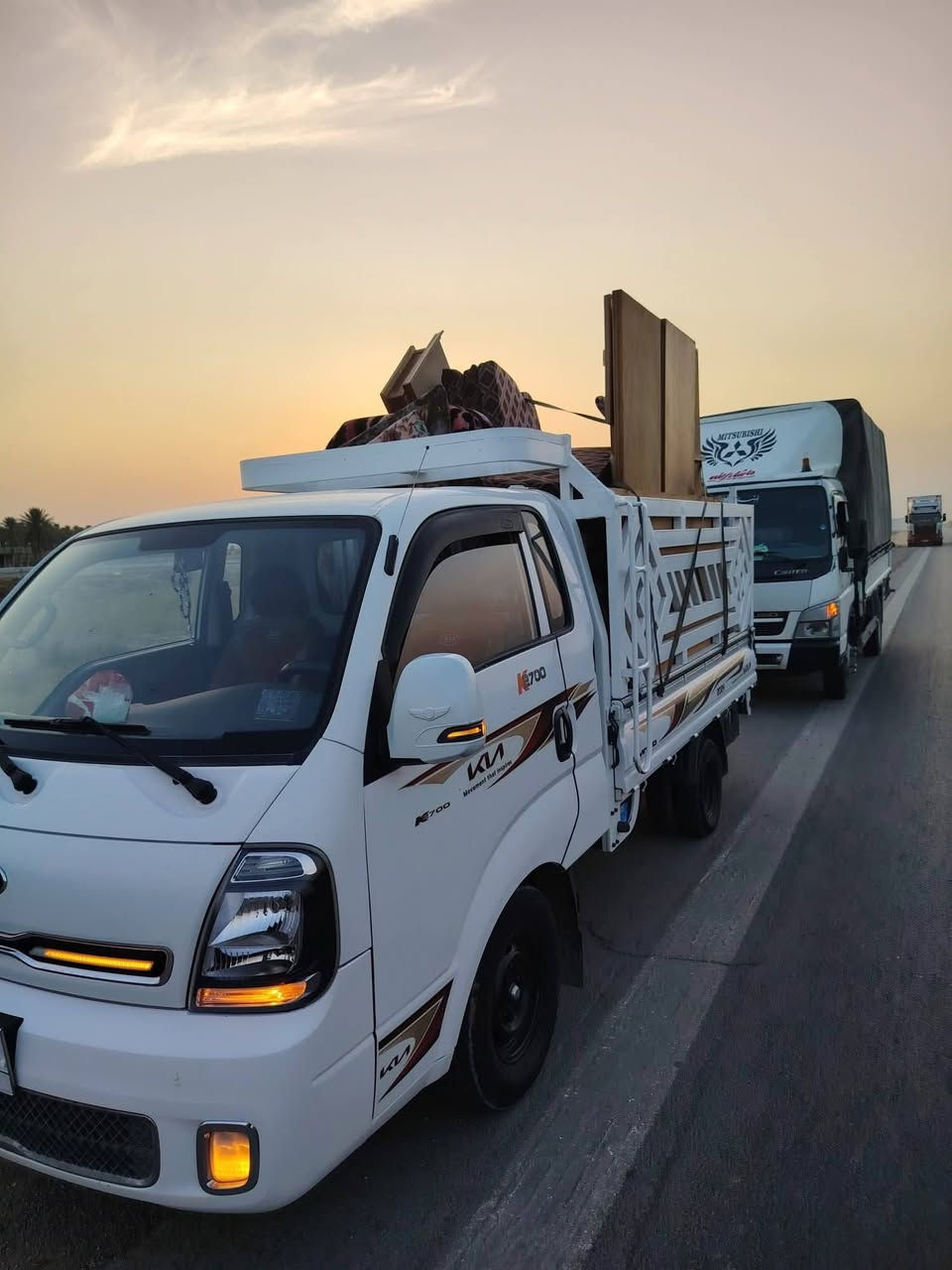 السلام عليكم🙋‍♂️ زبائننا الكرام
‏‪***********‬‏ اتصال/واتساب
*********** اتصال/ واتساب
ويانه💚كلشي سهل باذن الله 💚
 من نقل الاثاث العام 🌹والتحويلات من بيت💚
الى بيت اخر 🌹🏘️ 
ومن بغداد الى المحافظات او بالعكس 
﴿متواجدين 24 ساعه ﴾
 توجد سيارات (كيا بنگو/هينو🚛 /كنتر🚐) وكادر كامل من العمال الموهوبين في حمل الاثاث🦸🥷
#ملاحظه{{نتحمل كافه السيطرات}} 
{{والتحميل بما #يرضي الله #ويرضيك}}.
يوجد نجار يفتح ويشد الغرف (1-العراقي_2-التركي_3-الماليزي_4-المصري)
ويوجد ايضا نجار فتح وشد(السبالت #وبخبره_ممتازه_جدا) 
ما عليك غير انه تتصل وتدلل خلال دقايق تجيك قائمه العمل
 والاسعار وانت تختار الي يعجبك... 
وعند الاتفاق عليك الجلوس
 واحنا في خدمتك
..وكل شي حسب الاتفاق ‏(‪(***********‬‏واتساب
