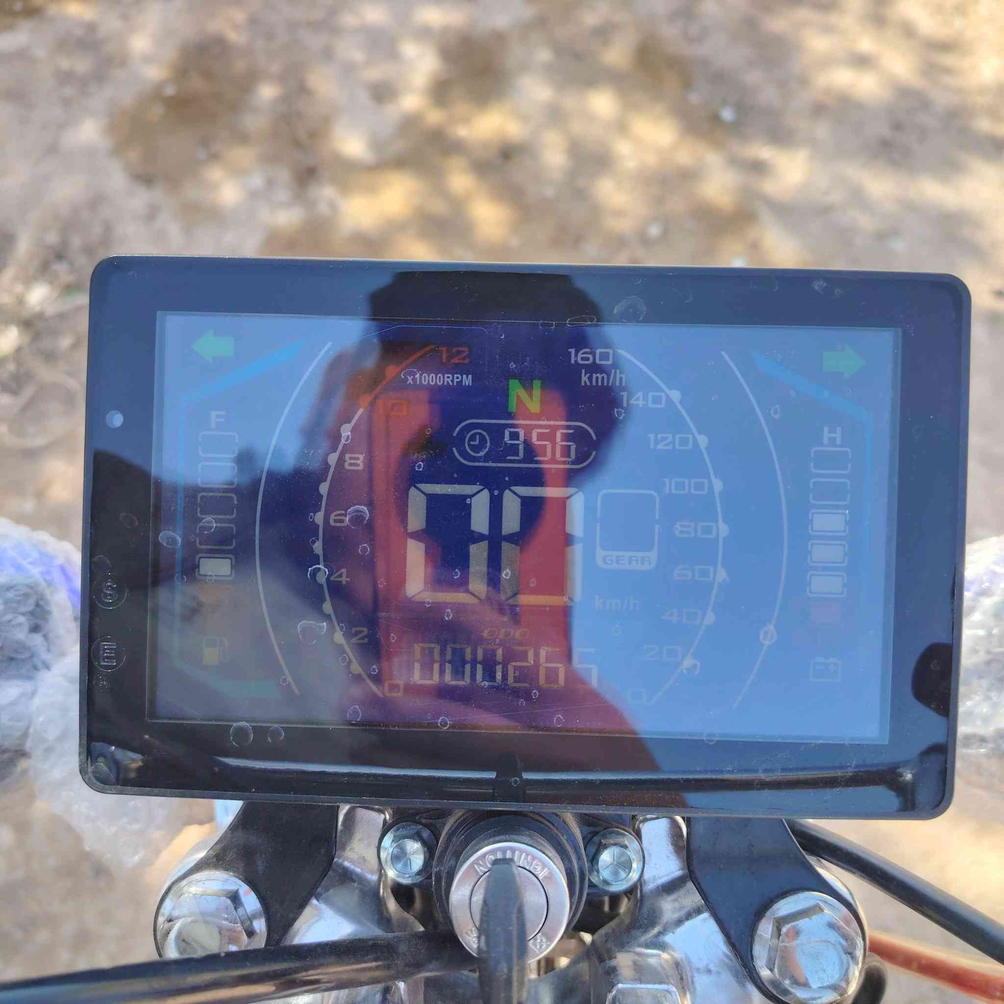 سلام عليكم دراجة تايكر موديل 2026 دراجة زيرو من معرض للبيت عل سحك ماشية ٢٠٠ بس اوراق كاملة نازلة من ابو حمرة سعرها ٧٧٥ وبيها مجال حك جية ابو ٧٠٠ لا تعلق ولا تخابر مكاني ديالى بعقوبة شراي يتصل على الرقم *********** ❤️❤️
