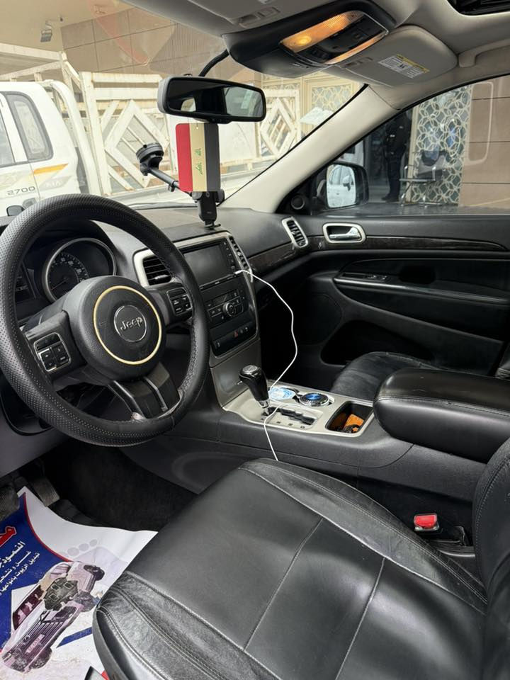 جــيـب موديل ٢٠١٤
فوول مواصفات ( فتحه بانوراما+كشنات جلد كهربائيه+شاشه بلاديه +كامره حساسات مفوله السياره

 السياره جاهزه من الدعاميه للدعاميه ماتذب ربع عليها  حداديه كير مكينه 

رقم اربيل انكليزي الجديد وسنويه

مكاني مركز بصره وسعرها ٧٩ وبيها مجال  الشراي يتصل على الرقم ***********
