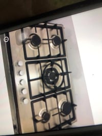 فرن وطباخ جديدات ونضيفات. بيهن كلش مجال الاستفسار علا هذا الرقم 077723...