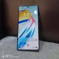 اسود • ٢٥٦ • رام ١٢