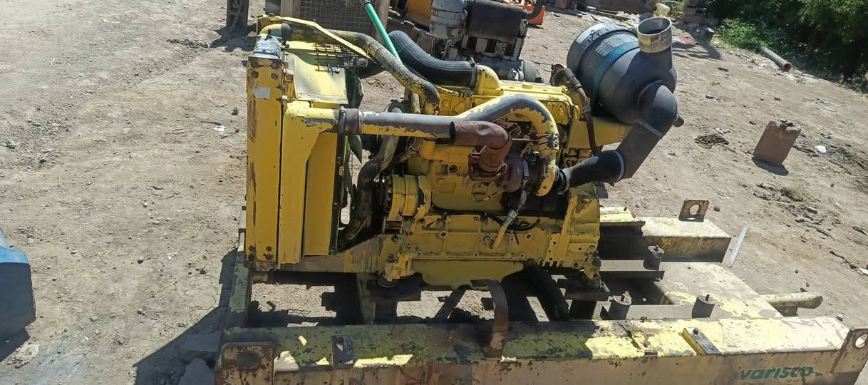 للبيع دويز 4بستم تبريد ماء المحرك متروك  المكان ديالى ناحيه العضيم للاستفسار ***********
