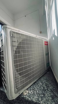 سبلت توسوت ٢طن انتاج ٢٠٢٠ مداخل صيان07731857988