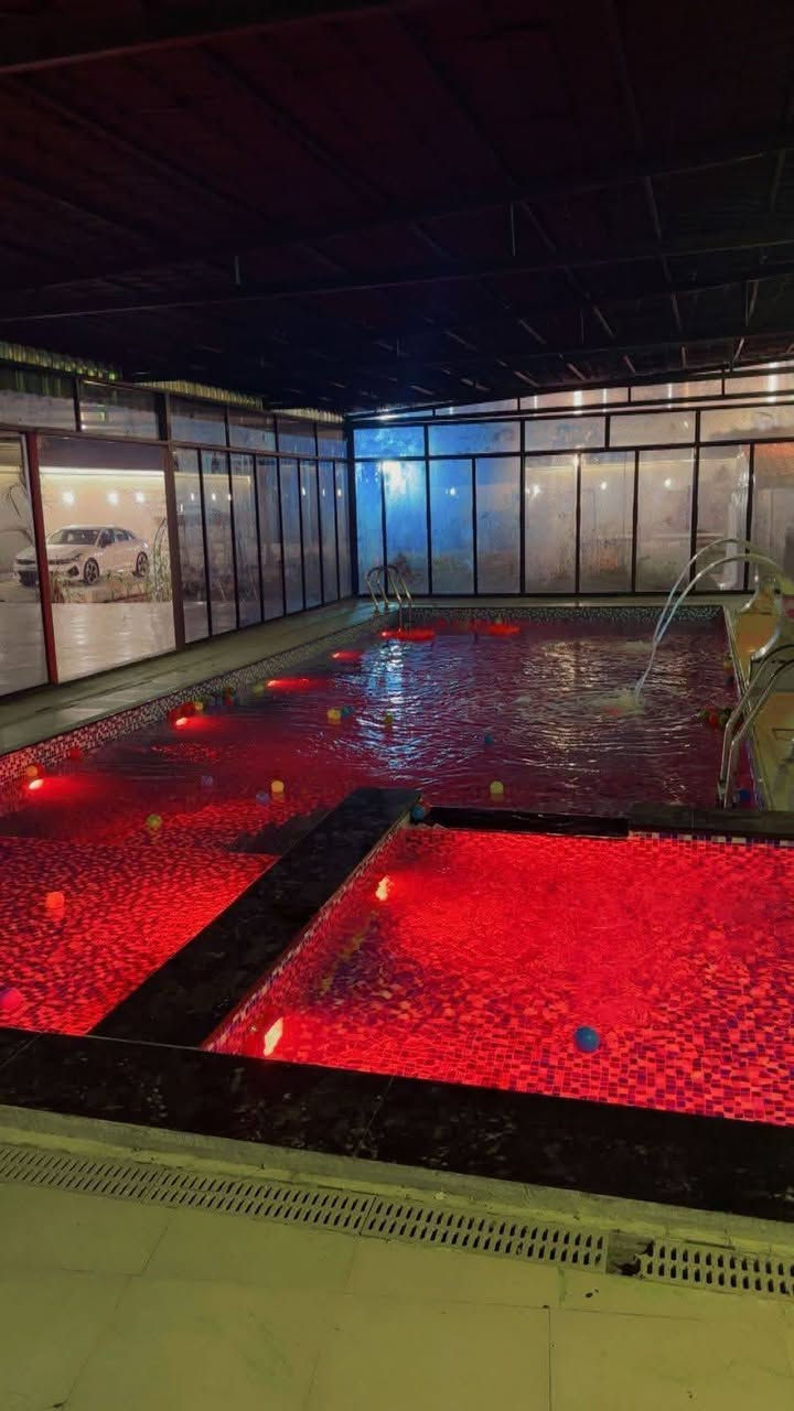 مزرعة ضي للايجار اليومي
الموقع بغداد المدائن 
نظام شفتات صباحي ومسائي 
تحتوي على منزل متكامل ومسبح
للكبار والصغار مغلق ماء حار. بارد 
 مع باربكيو متكامل شوايات وتنور طين 
وتحتوي على جلسه خارجيه والعاب كبار وصغار 
موثقة في تطبيق اجرلي 
للاستفسار الاتصال على الرقم وات ساب 
***********
