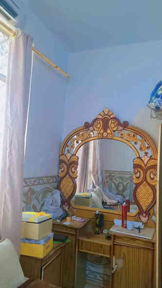 غرفه مستخدمه لبيع ***********
