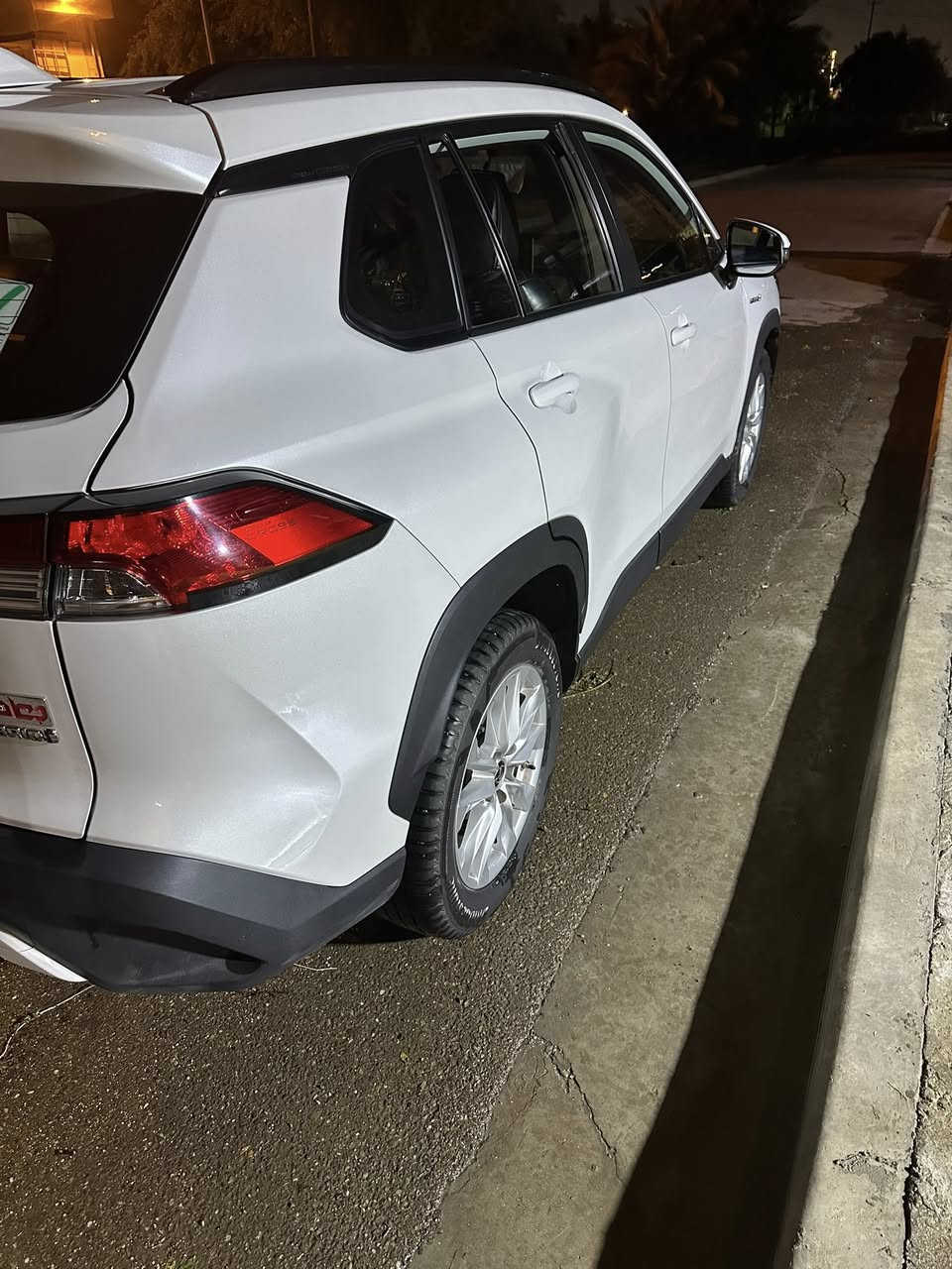 السلام عليكم
كورلا كروس ام الضمان شركه ساز مكفوله من كل شي 
فتحه  سلايت معروفه موصفات الشركه  نظيفه جدا رقم بغداد  تحويل ثاني يوم ماشيه ٤١ السعر ٢١٠ ورقه $$ مكان السياره بغداد حي الجامعه 
***********للاستفسار 
***********
