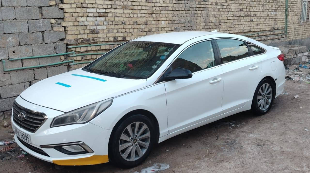 السلام عليكم
هونداي سوناتا موديل 2015
 امريكي  مكينه اربعه سلندر 2400
تخم تاير جديد صدر حداديه جديد 
رقم دوالي ذي قار
السيارة ضربتها جاملغ وبنيد بدون دواخل
السعر 117  وبيها مجال مستعجل ع بيع المكان البصره 
تفاصيل اكثر اتصل ع ***********
مكلف بل نشر
