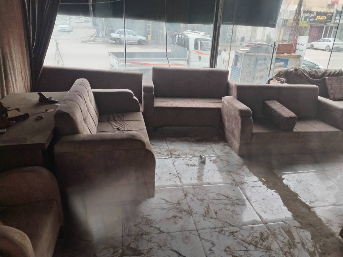 5تخومه مال كوفي 3تخومه بدون ضرر الباقي ضرر قليل يعني شويه مثقبات بدون كسر نضيفات الواحد قفل 170 رقمي *********** النجف, العراق
