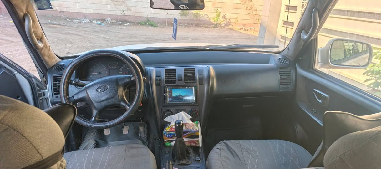 سلام عليكم ورحمة الله وبركاته هونداي تريكان٢٠٠٤رقم بغداد ا للبيع اومراوس بسياره كاز ااكليزي سنويهل٣٠شرط التحويل تدفه تبريد شغالات مكينه مجفته جديد كيرعادي للبيع اومراوس بسياره كاز ***********
